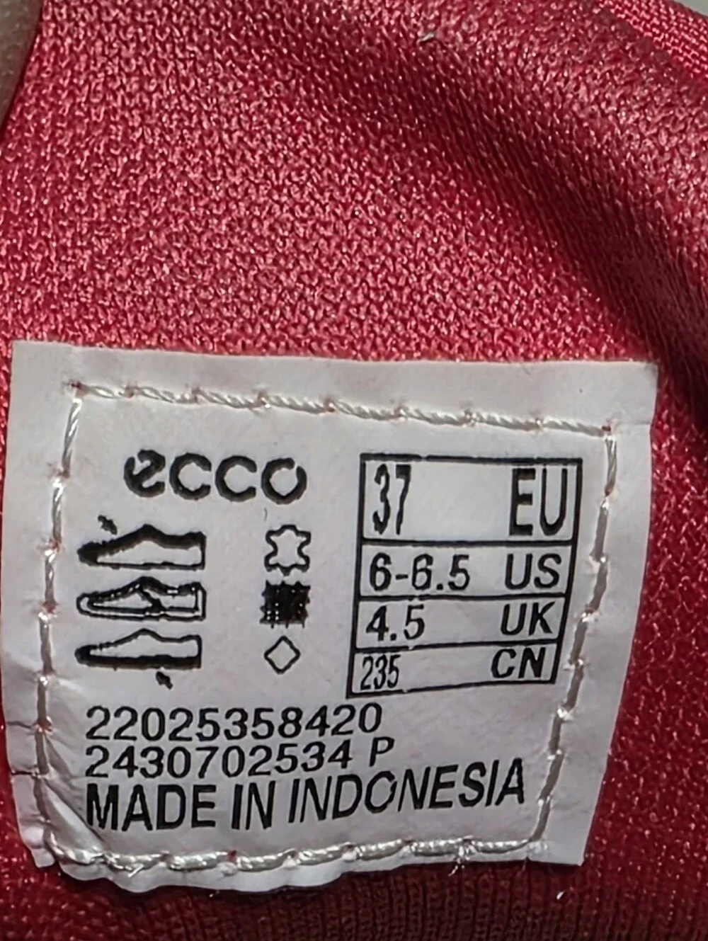 ECCO SOFT ZERO LEATHER SNEAKERS PINK SZ 37 (US 6.5)
